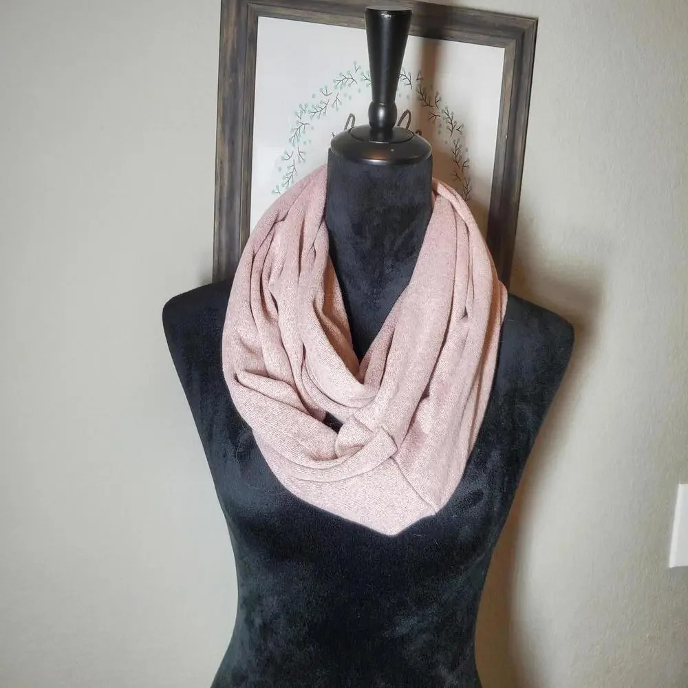 Blush Infinity Scarf Women's EUC